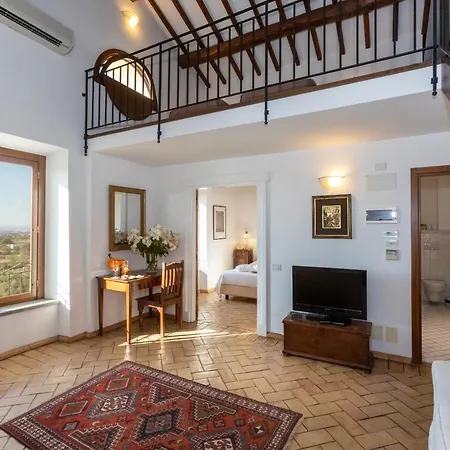 Residenza D'epoca Pietra Di Ponente * Ciampino