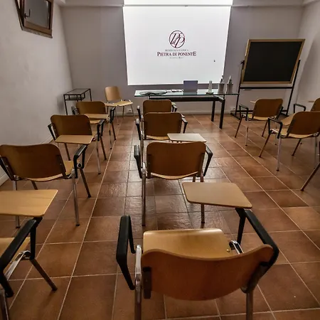 Residenza D'epoca Pietra Di Ponente Landhaus