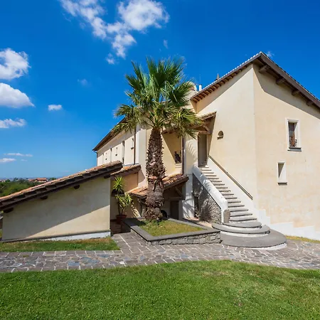 Landhaus Residenza D'epoca Pietra Di Ponente Ciampino