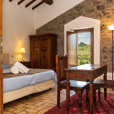 Residenza D'epoca Pietra Di Ponente * Ciampino