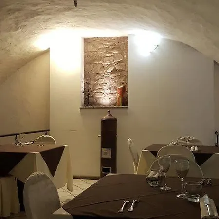 Residenza D'epoca Pietra Di Ponente *